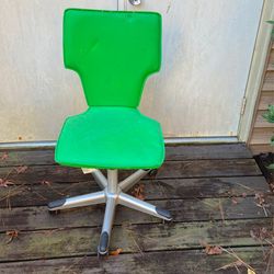 Awesome Green Leather Chair