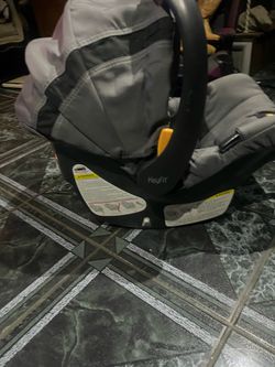 Chicco infant car seat