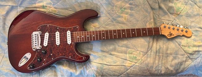 G& L Legacy SSS 2018, root beer $550