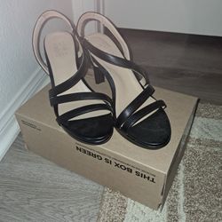 Black High Heels (Naturalizer) Comfort Sz8