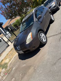 2010 Nissan rogue