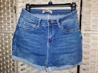 FIRM IN MERCED‼️WOMEN'S JEAN SHORTS SIZE 11/30