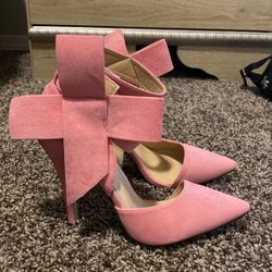 Pink Suede Heels With Bow 