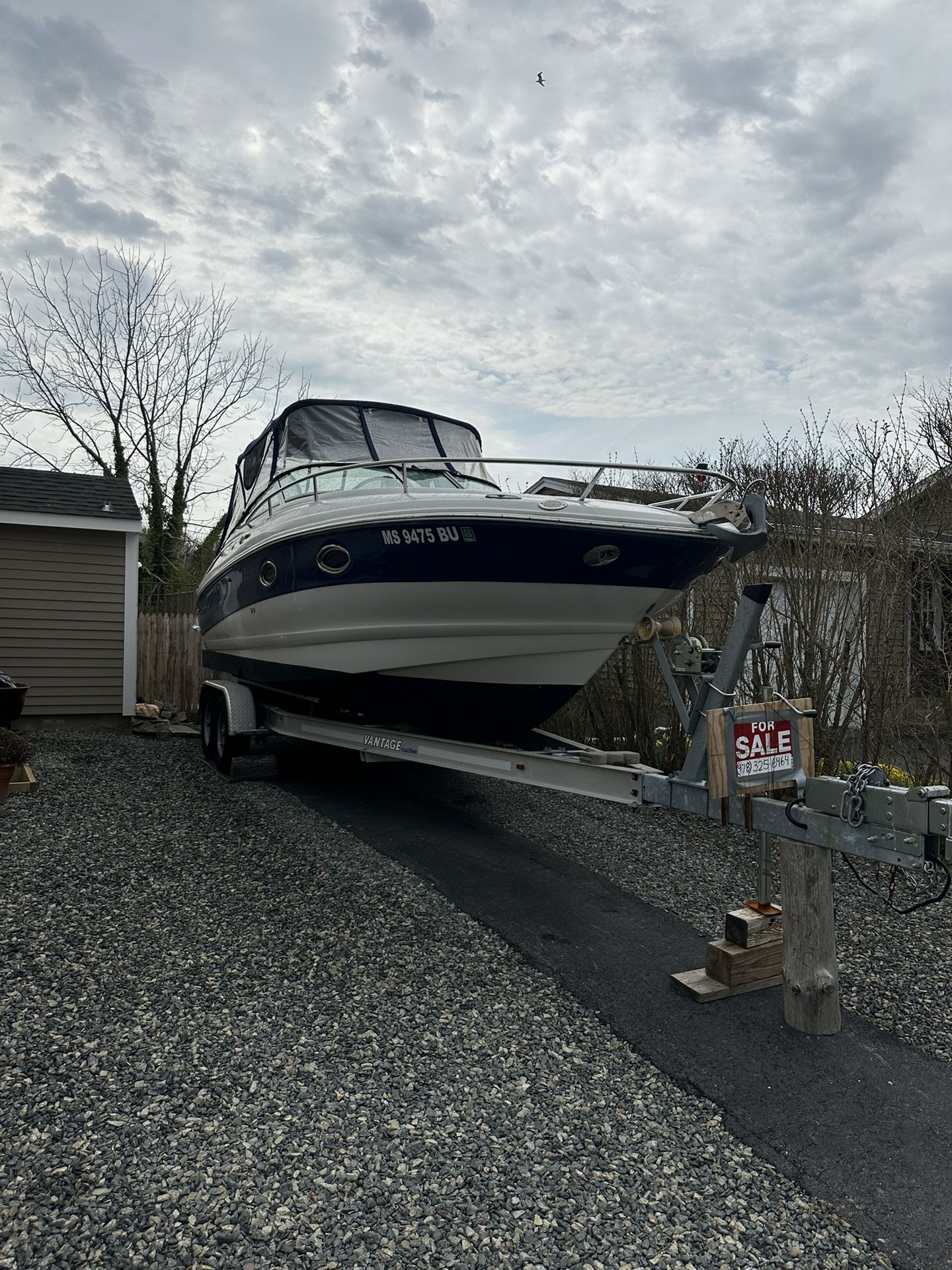 2008 Crownline 255CR