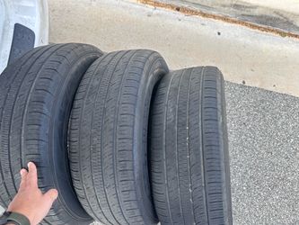 Set of 3 Used All-Season Car Tires