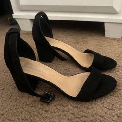 Heels Size 8