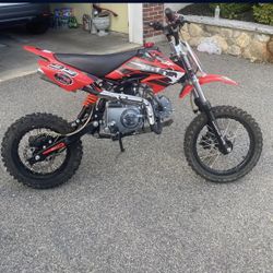 110cc dirt bike (need gone)
