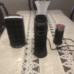 Keurig Coffee Maker Pod Holder & Mixer. Keurig machine