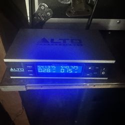 Alto Stealth Pro Wireless Audio System 