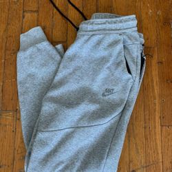 Nike Tech Sweatpants