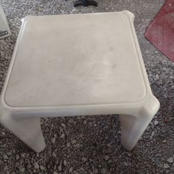 Step 2 Little Tikes Table