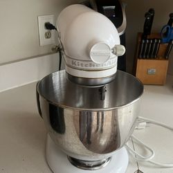 Kitchen Aid Mixer 