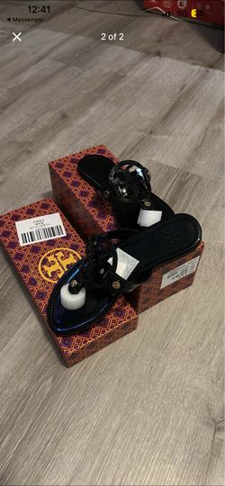Tory Burch sandles