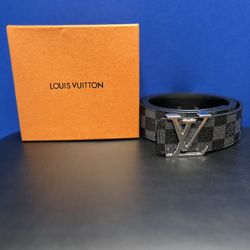 Louis Vuitton belt