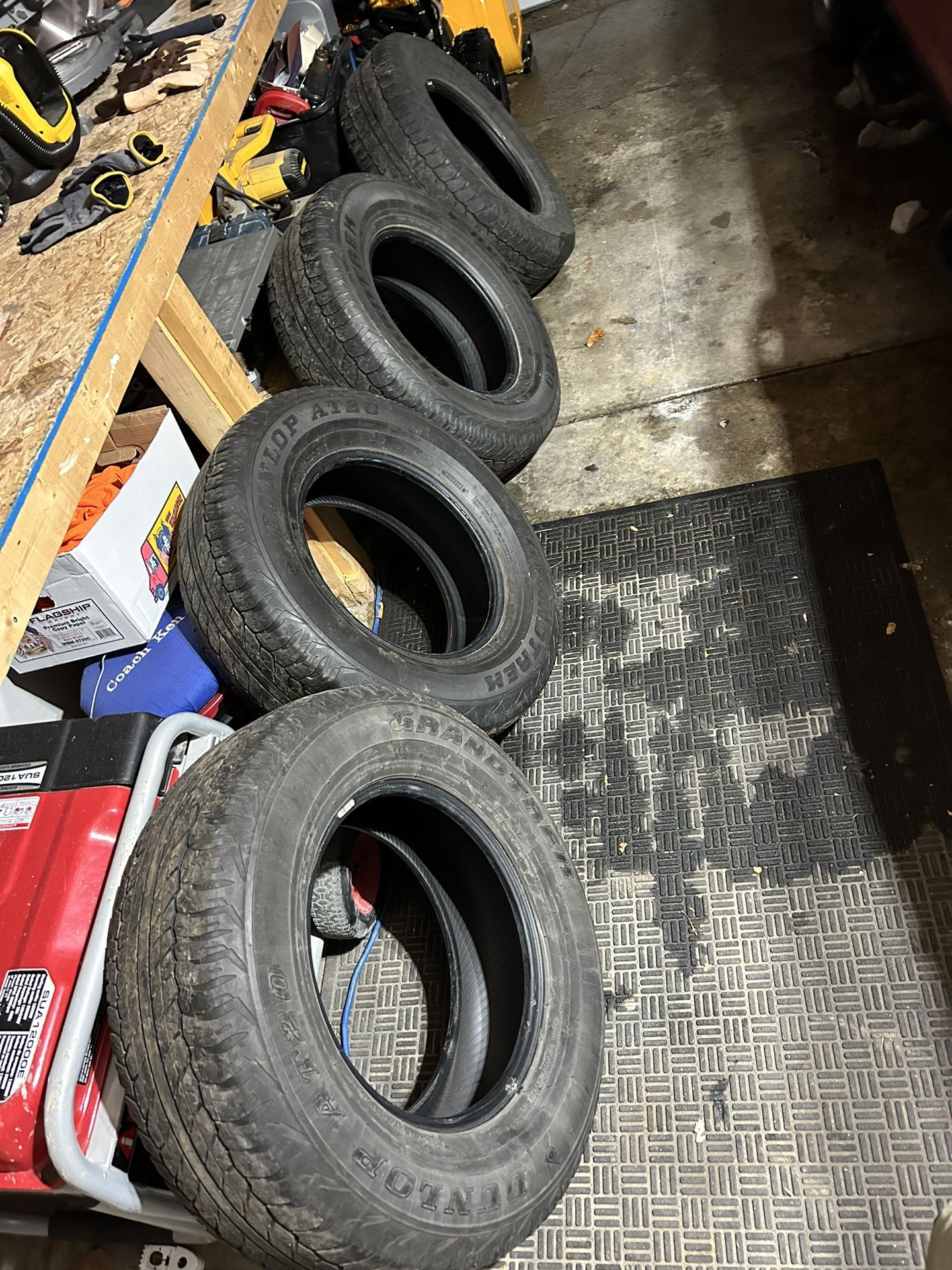 4 Dunlop Tires 265/70/R17