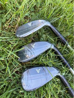 TaylorMade MG5 Black Shadow Wedge Set (52,56,60) - Milled Grind 5 - Stiff