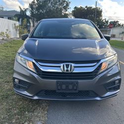 2017 Honda Odessey LX 