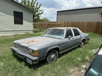 1984 Ford Ltd Crown Victoria