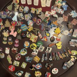 Disney Pins 