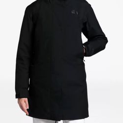 The North Face NWT $700 Women’s Transverse Triclimate GTX jacket Size M Black