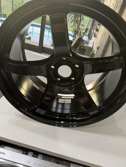 Brand New In Box Ray Grams 19” Rims