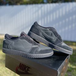 Jordan 1 Low Travis Scott 'Phantoms '