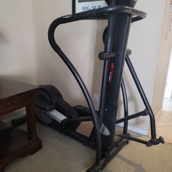 ELLIPTICAL  MACHINE 