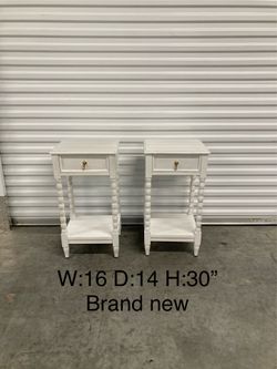 Real wood white two same nightstands with spindle legs