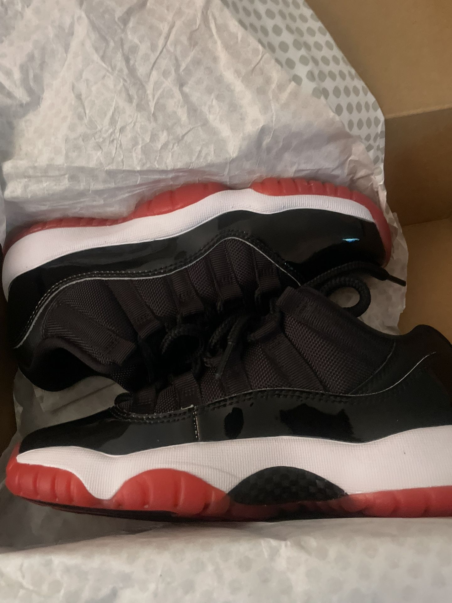 Air Jordan 11 Retro Low 