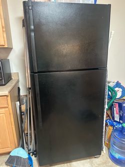 GE refrigerator