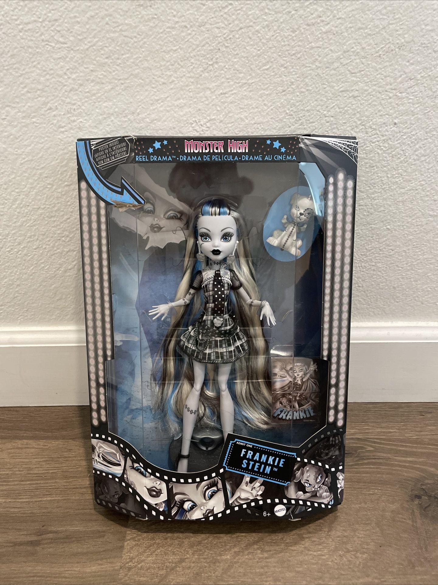 2022 Monster High Reel Drama Frankie Stein Collectors Doll for