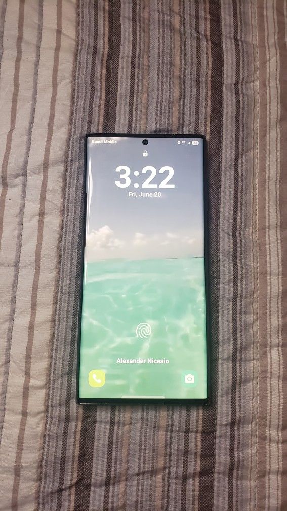 🔥 Unleash Your Inner Creator! Samsung Galaxy S22 Ultra 256GB - Phantom Black, - EXCELLENT Condition! 🔥