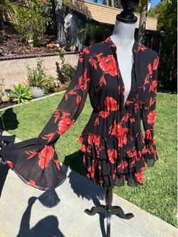 New- Juniors Size Medium Black and Red Florals Ruffles Dress Forever 21 Contemporary