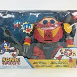 Sonic 30th Anniversary Robot New In Box