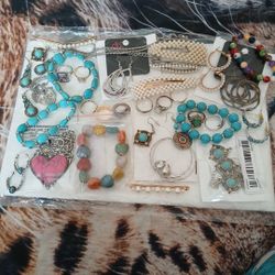 Custom  Jelerey  Necklaces Barretts Rings