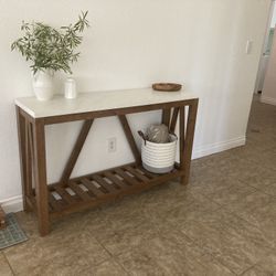 Console entry table