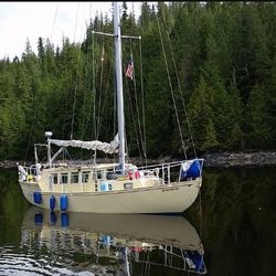 39’ Steel Hulled Pilot House Sailboat