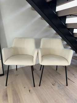 Creamy white Boucle Chairs X2