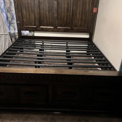 Dark Brown Rustic Bed