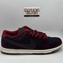 Nike SB Dunk Low Riot Skateshop Sz. 11.5