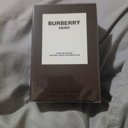 Burberry Hero Intense Parfum
