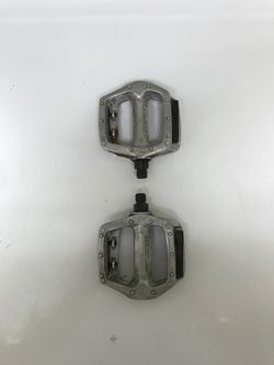 WELL GO Bicycle Pedals