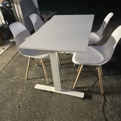 Nice White Dining Table With 4 Chairs 