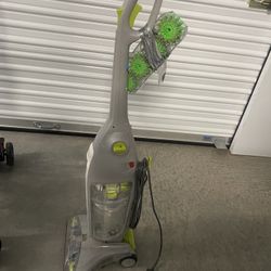 Aspiradora Seminuevo Para Lavar Alfombras 