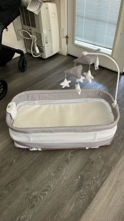 Simmons Baby Bassinett