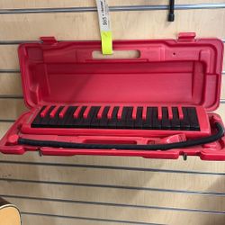 Hohner Fire Melodica In Case W/Accessories