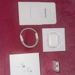 Jbl Speakers, AirPods Pro 2 and AirPods Max Headphones 