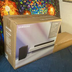 Samsung HW-B73CD 5.1ch Soundbar Home Theater System | Dolby Audio & DTS Virtual:X | Wireless Subwoofer  | Adaptive Sound | Game Mode