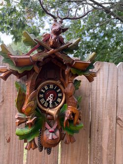 cuckoo clock Vintage German hunter