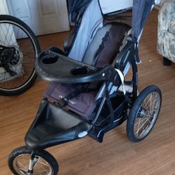 Baby Trend Runner's Stroller 